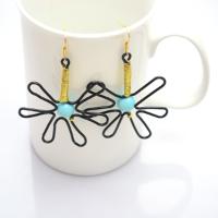 How to Make Cute Artistic Earrings with Wire and Turquoise Beads