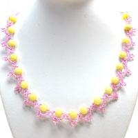 Free Pattern for Beading a Lace Necklace with Seed Beads
