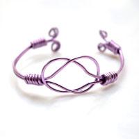 Step-by-step Instructions on Making a Sailor Knot Bracelet with 2mm Wire