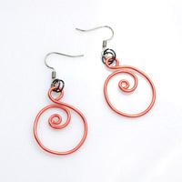 Making Spiral Zen Earrings with Red Aluminum Wire