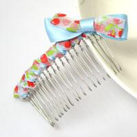 How to Make a Lovely Bow Hair Comb with Ribbons for Girls