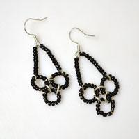 How to Make Simple Triple Circle Earrings with Seed Beads
