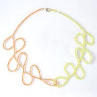 Free Tutorial on Making a Bi-color Seed Bead Necklace
