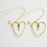 How to Make Free Wire Heart Hook Earrings in Ten Minutes