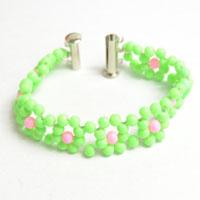How to Make a Green Beaded Flower Bracelet for Kids