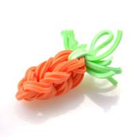 How to Make Mini-Carrot Rubber Band Charms without Loom