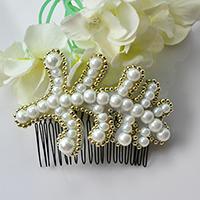 DIY Mother's Day Gift - How to Make an Elegant Pearl Embroidery Leaf Hair Comb 