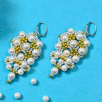 Instructions on How to Make Chic Pearl Beads Earrings for Girls