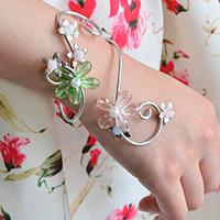 Aluminum Wire Jewelry Making – How to Make Wire Wrapped Glass Bead Flower Cuff Bracelet
