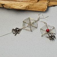 Pandahall Original DIY Project- How to Make Wire Wrapped Web and Spider Drop Earrings for Halloween