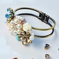 PandaHall Original DIY Project – How to Make a Flower Bangle Bracelet with Pearl Beads and Rhineston