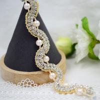 How to Make Diamond Bracelet with Rhinestone Chain and Pearl Beads