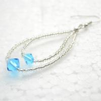 Fabrication de bijoux en perles pour debutants-une paire de boucles d’oreilles appellées larme bleu