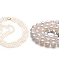 Cultured Pearls VS Freshwater Pearls