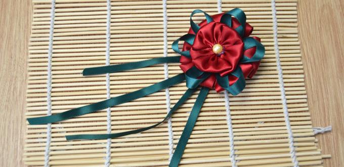Making a Large Three-Layer Red Ribbon Flower Brooch Step by Step