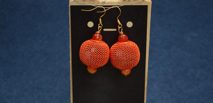 How to Make Lantern-Like Ball Earrings with Stuffed Mesh Beads