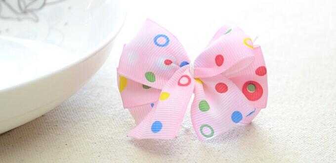 How to Make a Lovely Hair Bow out of Thin Ribbon within 5 minutes 