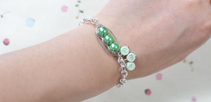 Tutorial on Making a Lovely 3 Peas in a Pod Chain Bracelet with Dangles