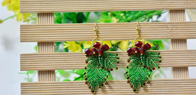 How to Make a Pair of Green Seed Beaded Earrings for Christmas