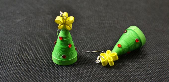  How to Make Red and Green Paper Quilling Christmas Tree Earrings Quickly