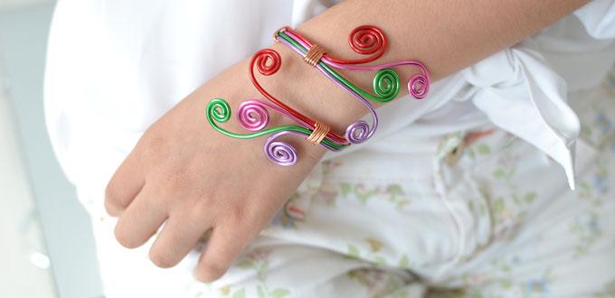 Free Tutorial on How to Make a Colorful Wire Wrapped Bangle Bracelet 