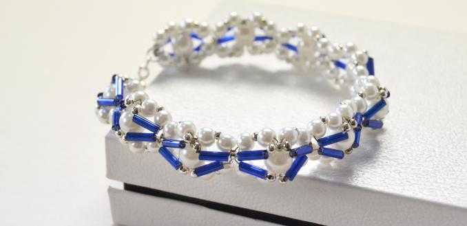 Summer Jewelry - How to Make a Woven Bracelet with White Pearl Beads and Blue Tube Beads 