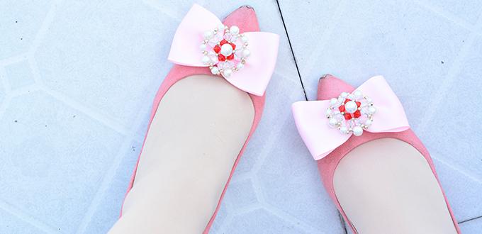 Fantastic Idea on How to Decorate Shoes with Pearl, Glass Beads and Ribbon Bow