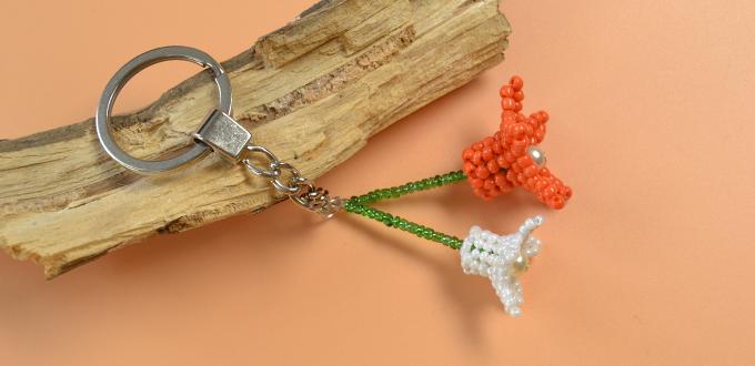 How to Make Flower Key Chain with Seed Beads and Pearl Beads