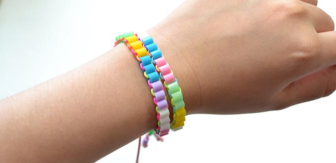 Tutorials on Making Spring Colorful Beads Bracelet