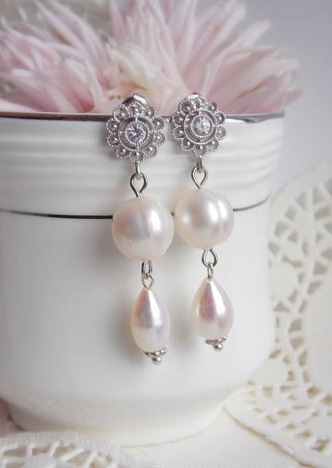 Bridal Pearl Earrings 