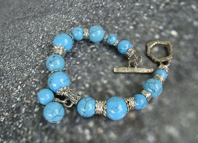 Blue Turquoise Bead Bracelet 
