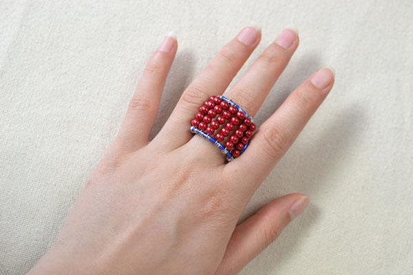 With 2 steps, I finished this stylish wire wrapped ring with beads! Quite easy, isn't it?