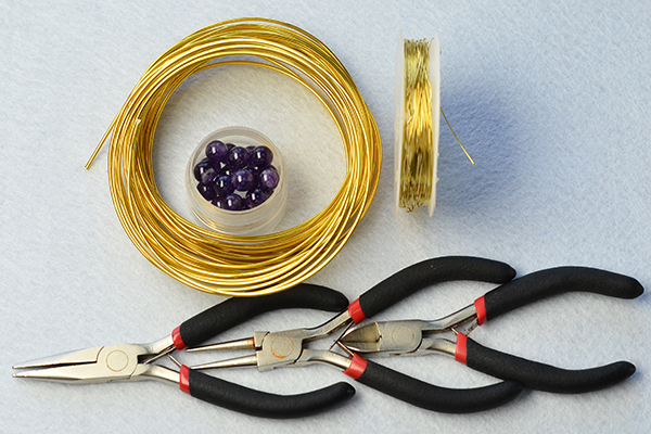 Supplies you’ll need in making the amethyst bead bracelet