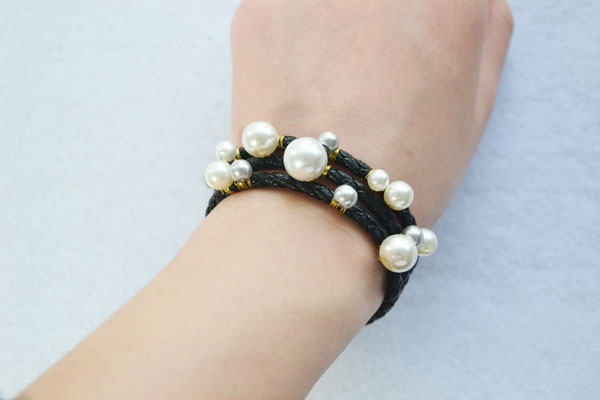 How to Make Cool Wrap Leather Bracelets with Pearls final