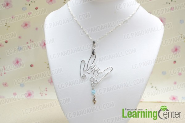 Finally the romantic gesture pendant necklace looks like: