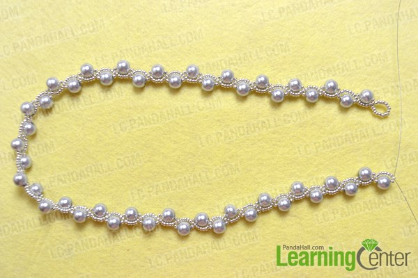 Make the beading chain for the pearl necklace with ribbon tie