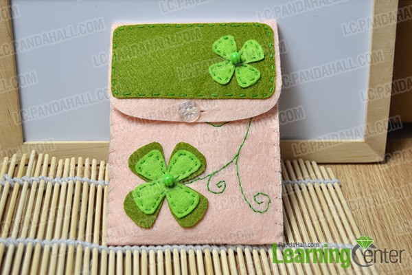 finished embroidered four-leaf clover pouch
