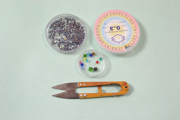 materials and tools needed in DIY beaded butterfly craft