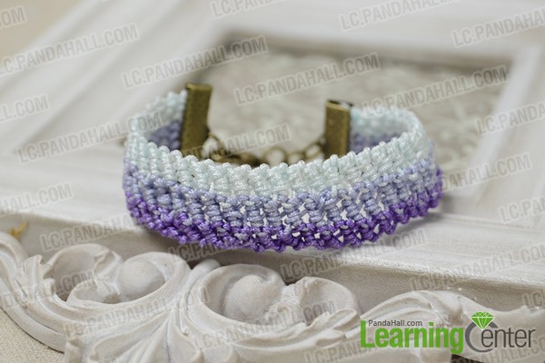 Finally the purple ombre bracelet looks like this: