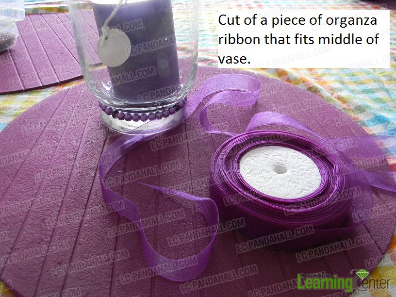 cut off a piece of organza ribbon