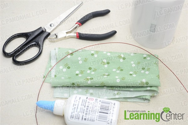 Materials and tools for making fabric wrapped bangle