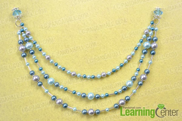 Make the triple strand pearl for the necklace