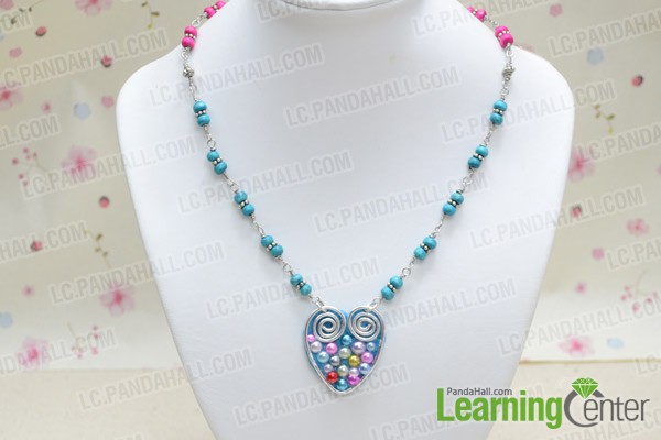 Finally the heart shaped pendant necklace looks like this: