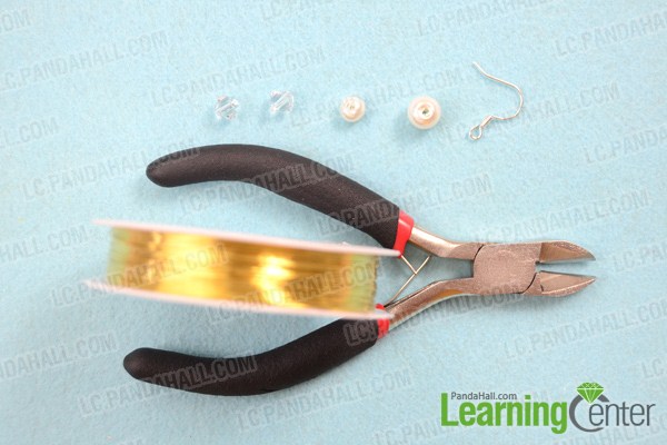Materials on making earrings with wire and beads