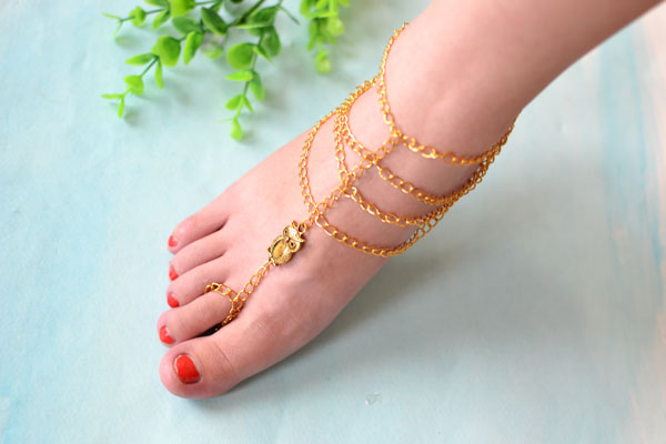 I wear it on my ankle immediately and it is so charming!