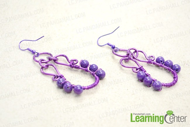 The final look of purple vase wire wrapped earrings 