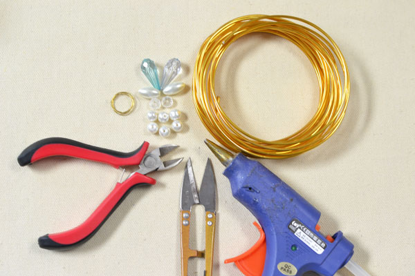 materials needed in DIY the wide bangle bracelet: