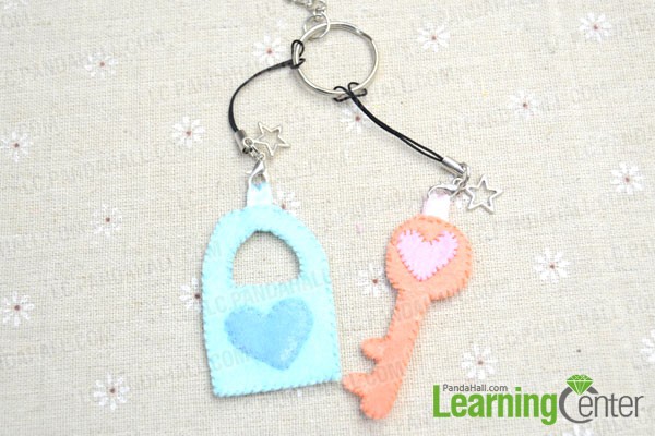 the completed cute couple key chains
