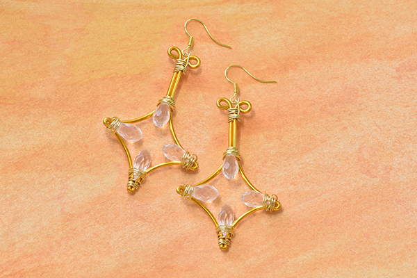 final look of the rhombus gold wire wrapped earrings