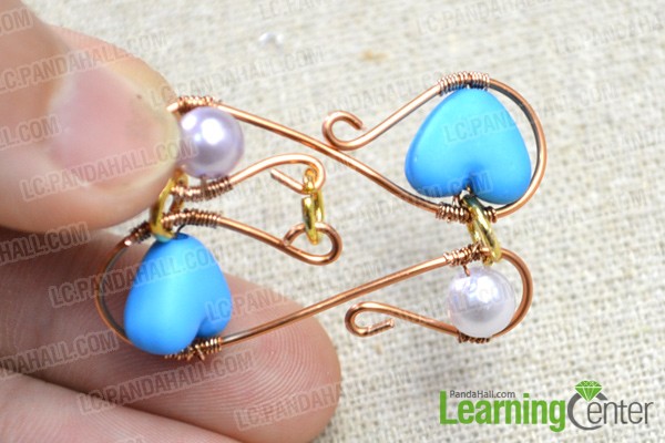  connect the beaded wire wrapped embellishments together with jumprings